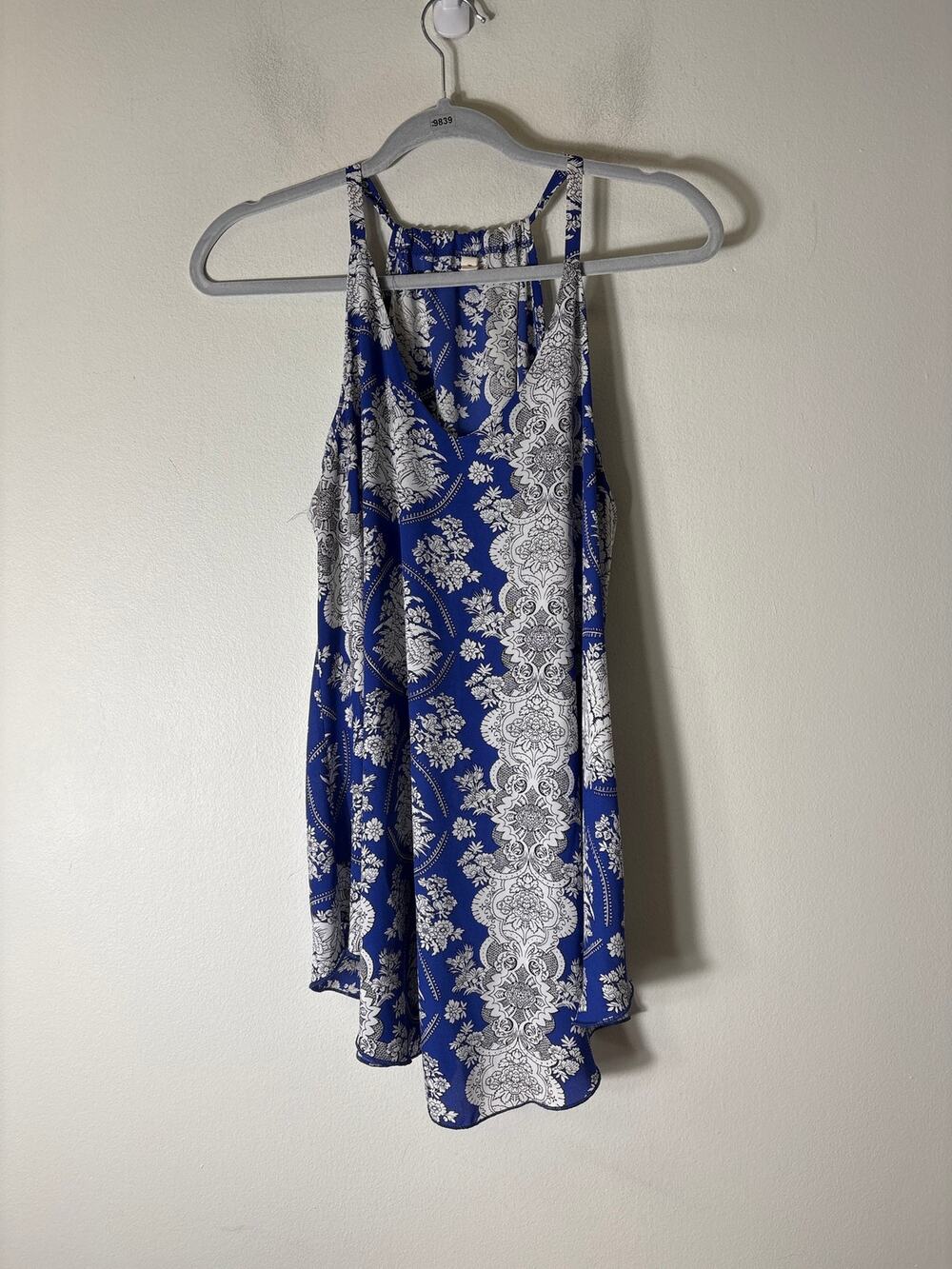 Tyche Blue and White Tank Sz L